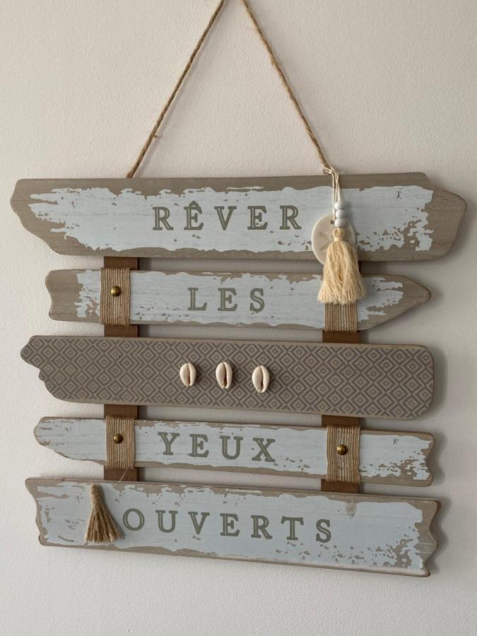 Le Presbytere Des Baraques A Bleriot-Plage - Apt 3 Sangatte Exteriör bild