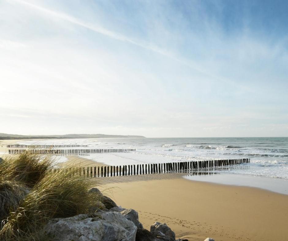 Le Presbytere Des Baraques A Bleriot-Plage - Apt 3 Sangatte Exteriör bild